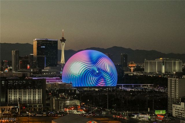 125 East HARMON Avenue 3309, Las Vegas, NV 89109