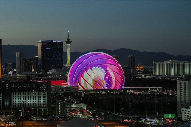 125 East HARMON Avenue 3309, Las Vegas, NV 89109