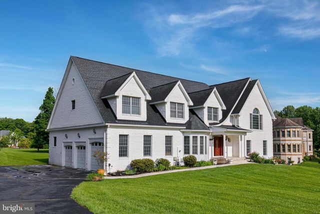 837 SENECA RD, Great Falls, VA 22066