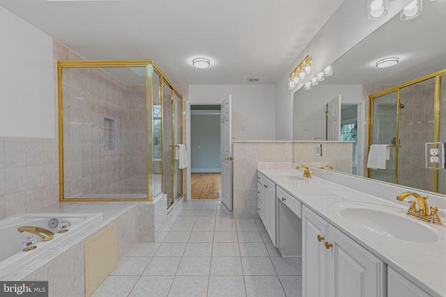 837 SENECA RD, Great Falls, VA 22066