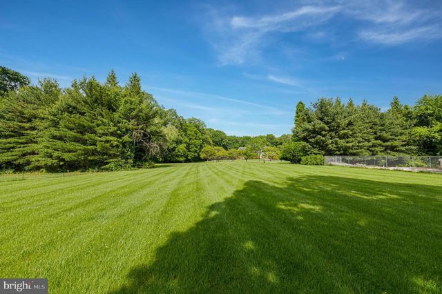 837 SENECA RD, Great Falls, VA 22066