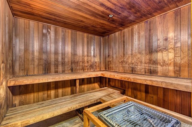 1212 Nuuanu Avenue 4002, Honolulu, HI 96817