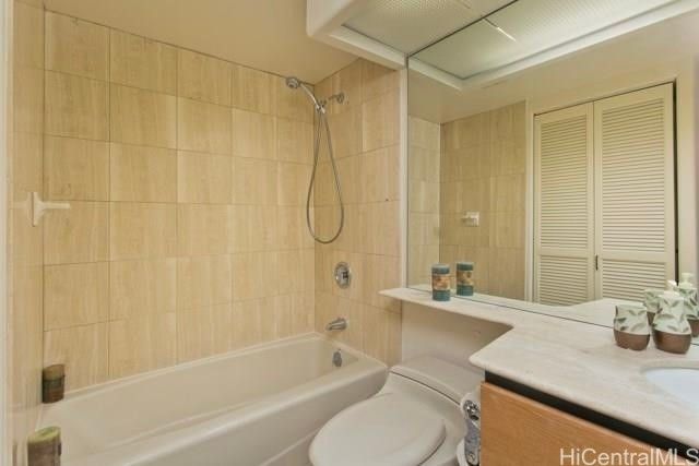 1212 Nuuanu Avenue 4002, Honolulu, HI 96817