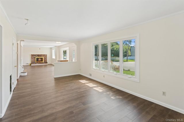 597 Old Country Road, Deer Park, NY 11729