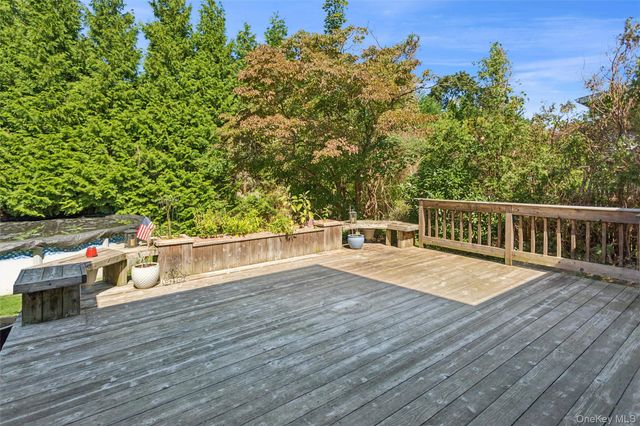 597 Old Country Road, Deer Park, NY 11729