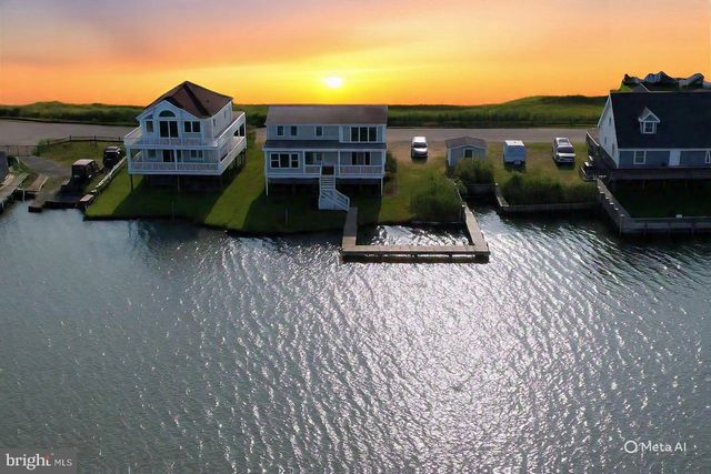 1425 E MALLARD DR, Manahawkin, NJ 08050