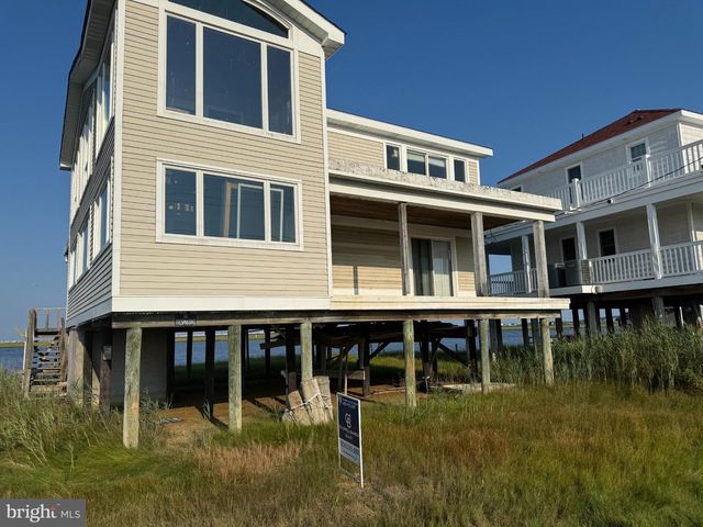 1425 E MALLARD DR, Manahawkin, NJ 08050