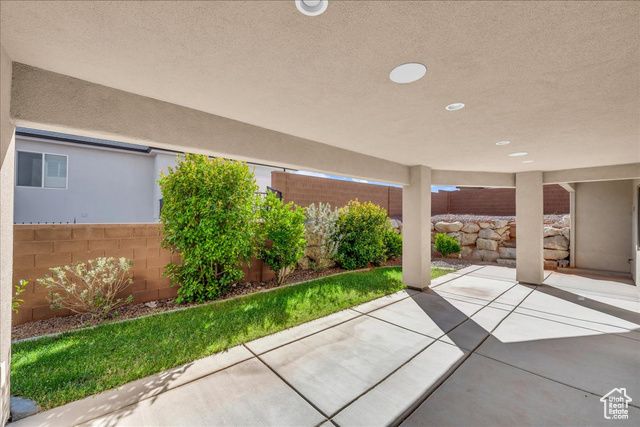 1976 E 1200 N, St. George, UT 84770