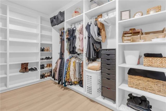 9888 Trinity, Oak Hills, CA 92344