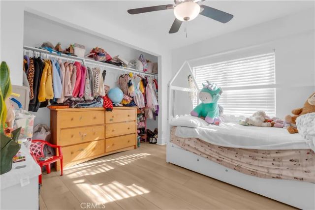 9888 Trinity, Oak Hills, CA 92344