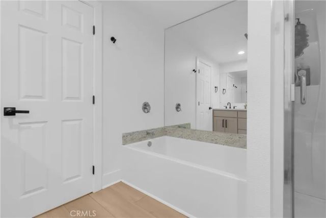 9888 Trinity, Oak Hills, CA 92344