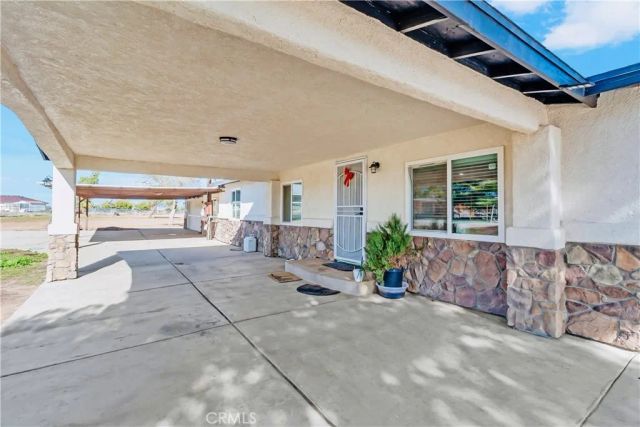 9888 Trinity, Oak Hills, CA 92344