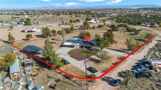 9888 Trinity, Oak Hills, CA 92344