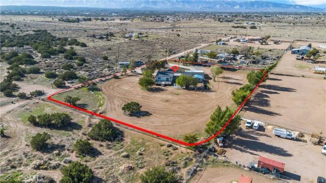 9888 Trinity, Oak Hills, CA 92344