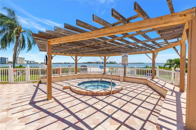 6269 PALMA DEL MAR BOULEVARD S 508, St Petersburg, FL 33715