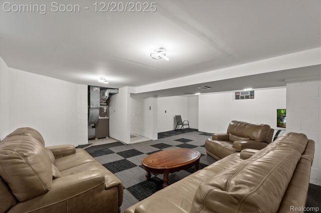 15500 Millar Road, Clinton Charter Township, MI 48036