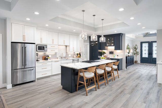 303 Leeward Way, Ottawa, IL 61350