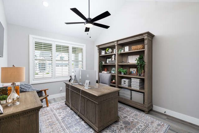 303 Leeward Way, Ottawa, IL 61350