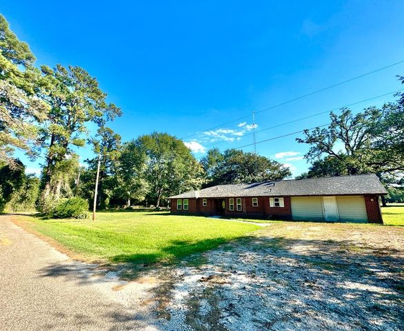 T-1 Hoke Road, Richards, TX 77873