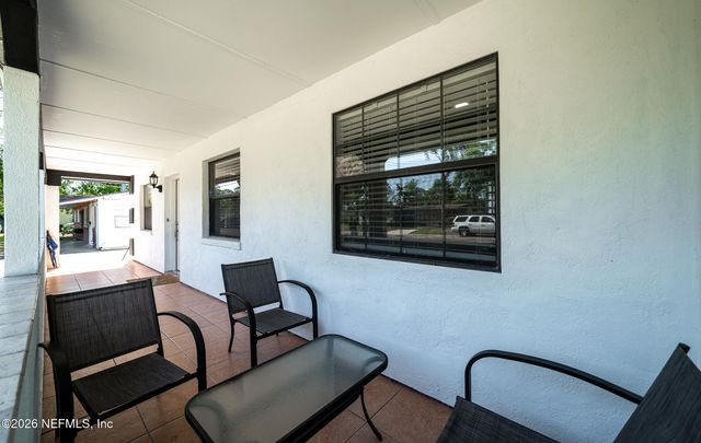 5534 FARGO Drive N, Jacksonville, FL 32207