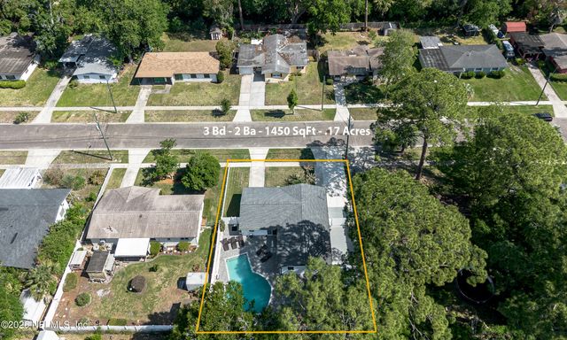 5534 FARGO Drive N, Jacksonville, FL 32207