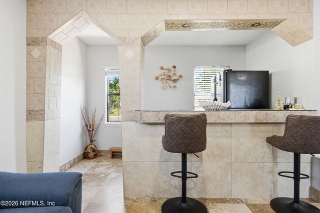 5534 FARGO Drive N, Jacksonville, FL 32207