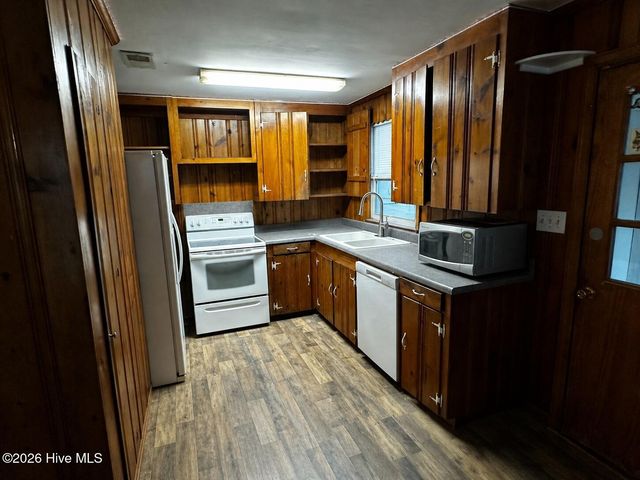 1203 Fort Fisher Boulevard N, Kure Beach, NC 28449