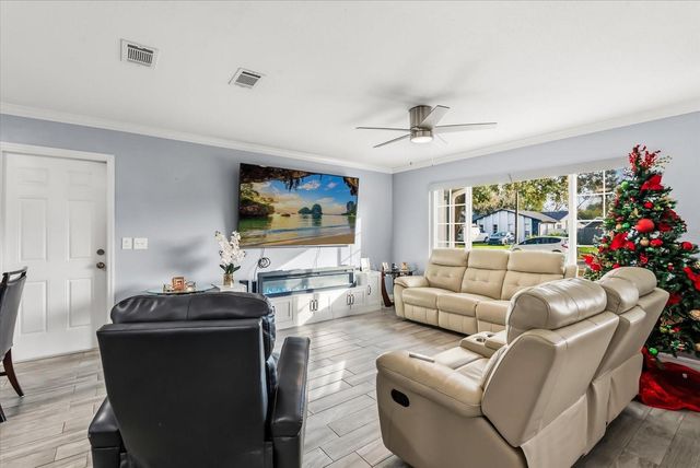 9729 HEATHERWOOD COURT, Orlando, FL 32825