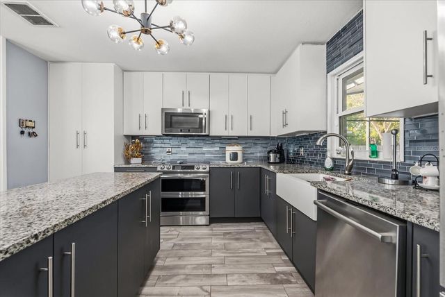 9729 HEATHERWOOD COURT, Orlando, FL 32825