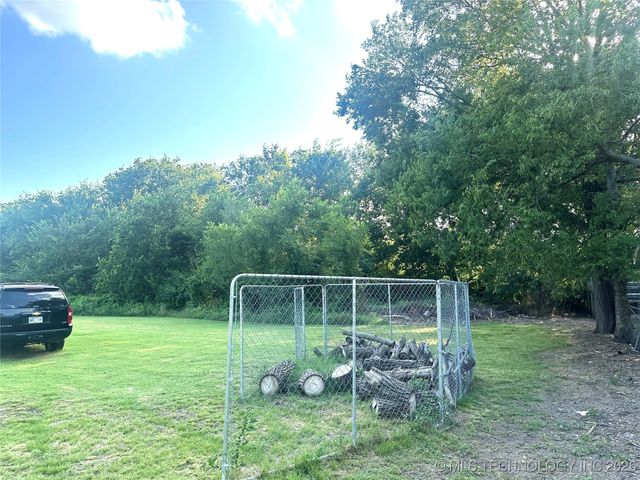 1747 E 63rd Street N, Tulsa, OK 74136