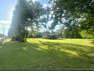 1747 E 63rd Street N, Tulsa, OK 74136