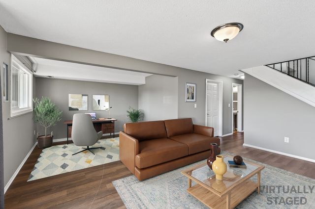 3622 Garden Boulevard N, Oakdale, MN 55128