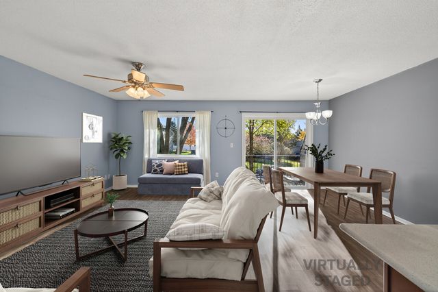 3622 Garden Boulevard N, Oakdale, MN 55128