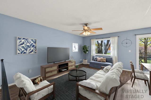 3622 Garden Boulevard N, Oakdale, MN 55128