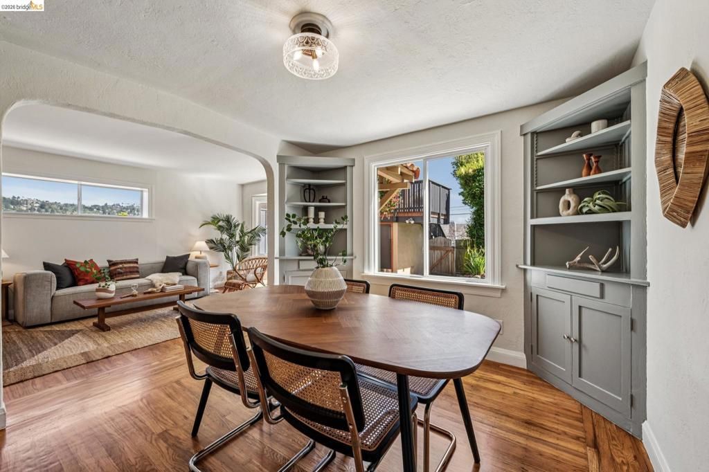 Image 20 of property listing at 5705 Panama Ave, Richmond, CA 94804