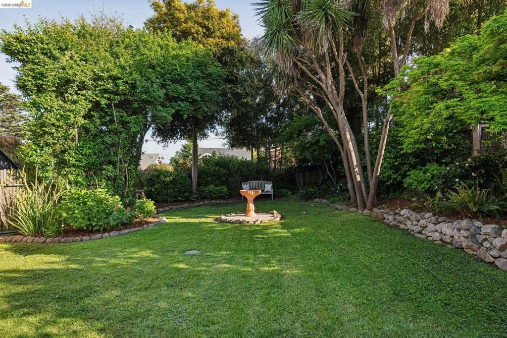 Image 40 of property listing at 5705 Panama Ave, Richmond, CA 94804