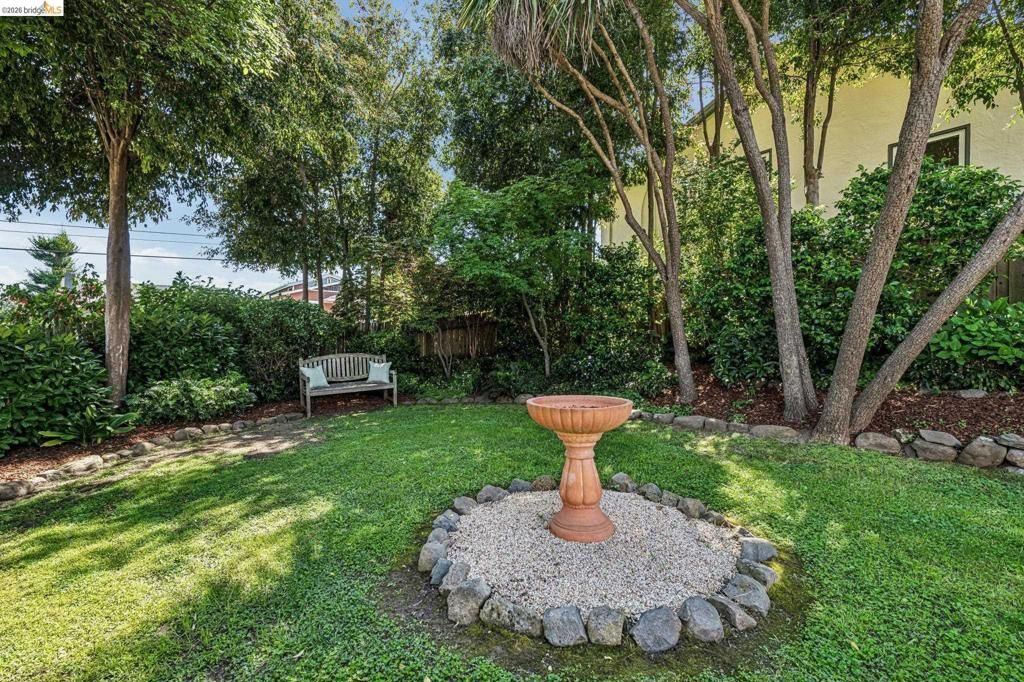 Image 41 of property listing at 5705 Panama Ave, Richmond, CA 94804