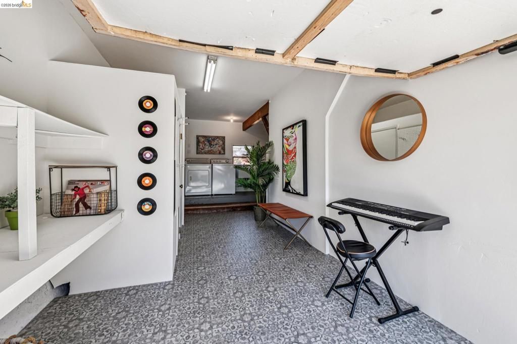 Image 67 of property listing at 5705 Panama Ave, Richmond, CA 94804