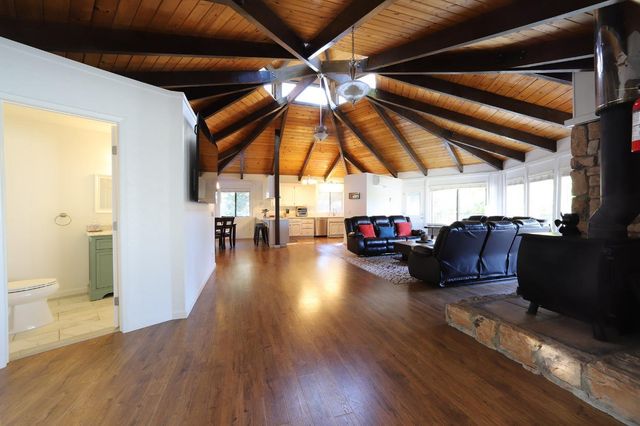 1870 Cable Rd, Camino, CA 95709