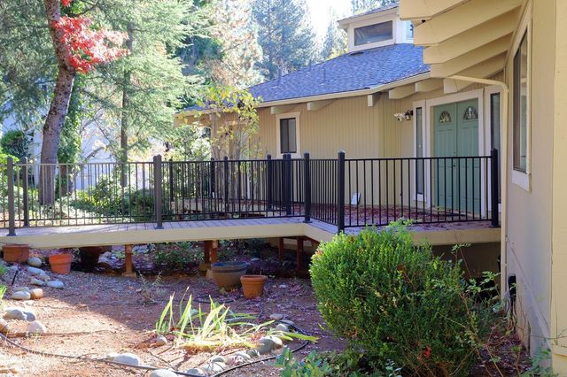1870 Cable Rd, Camino, CA 95709