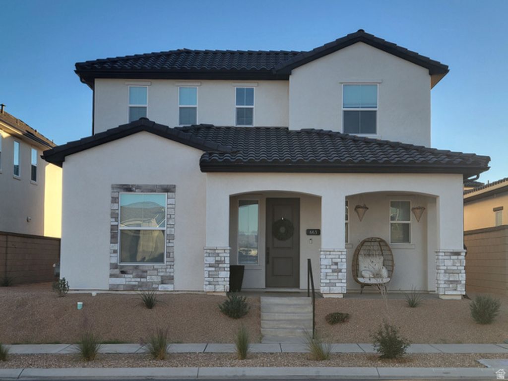 663 W GREEN MOUNTAIN DR, St. George, UT 84790