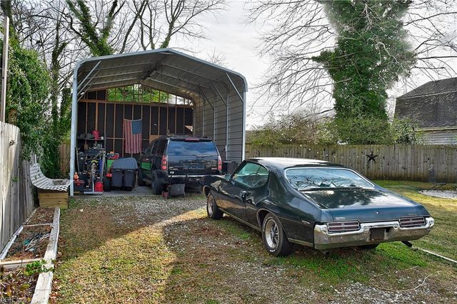 2913 David AVE, Norfolk, VA 23518