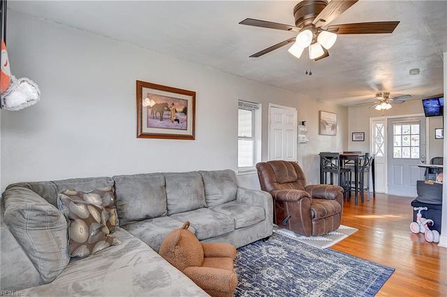 2913 David AVE, Norfolk, VA 23518