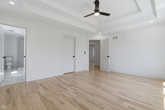 8041 S 85TH Court, Justice, IL 60458