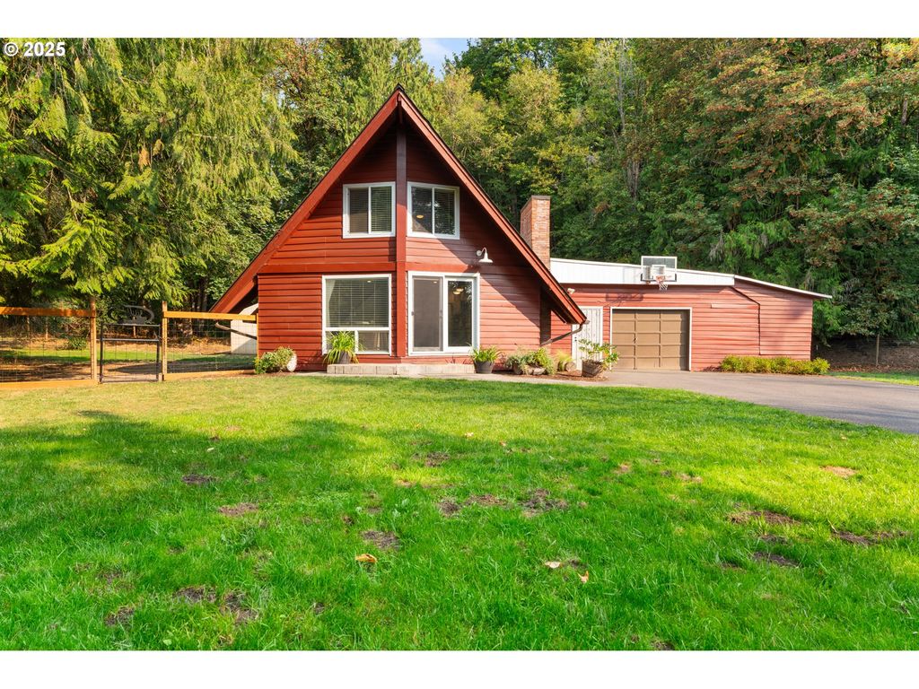 32005 SCAPPOOSE VERNONIA Hwy, Scappoose, OR 97056
