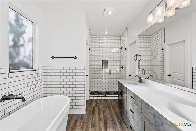 15968 Charlya Drive, Temple, TX 76502