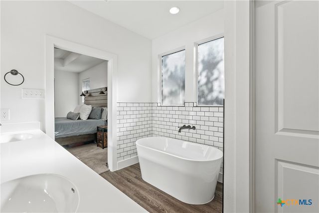 15968 Charlya Drive, Temple, TX 76502