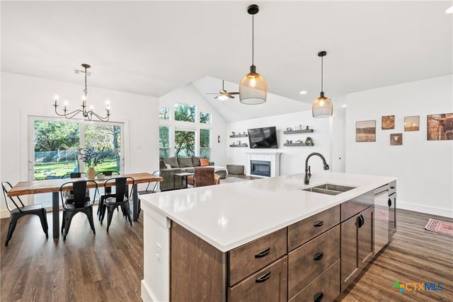 15968 Charlya Drive, Temple, TX 76502