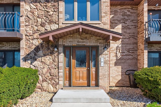 6056 S Keating Avenue 2E, Chicago, IL 60629