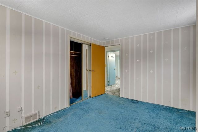 81 Fuller Avenue, Tonawanda, NY 14150